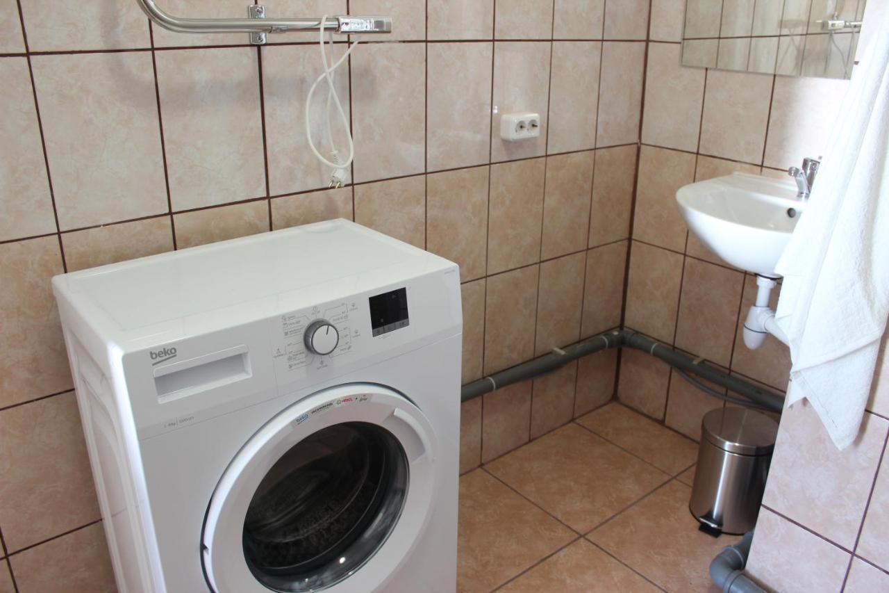 White Box Apartment Liepaja Bagian luar foto