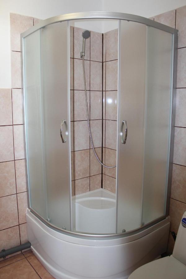 White Box Apartment Liepaja Bagian luar foto